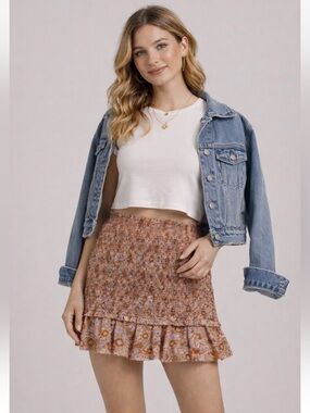 Veronica Beard Melodie
Floral-Print Smocked Cotton
Mini Skirt - Coral size 2